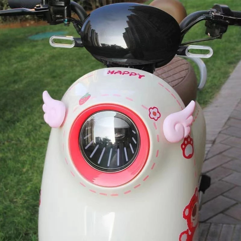 Motorcycle Helmets - 1 ペアオートバイ装飾アクセサリーステッカースプレーペイント天使の羽ヘルメット羽女の子バッテリー車時計じかけのかわいいパターン